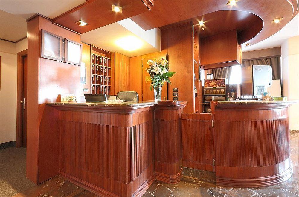 Monna Clara Hotel ฟลอเรนซ์ ภายนอก รูปภาพ